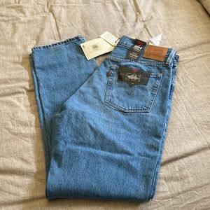 Levi jeans